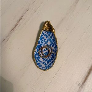 Handmade Oyster Ring Holder